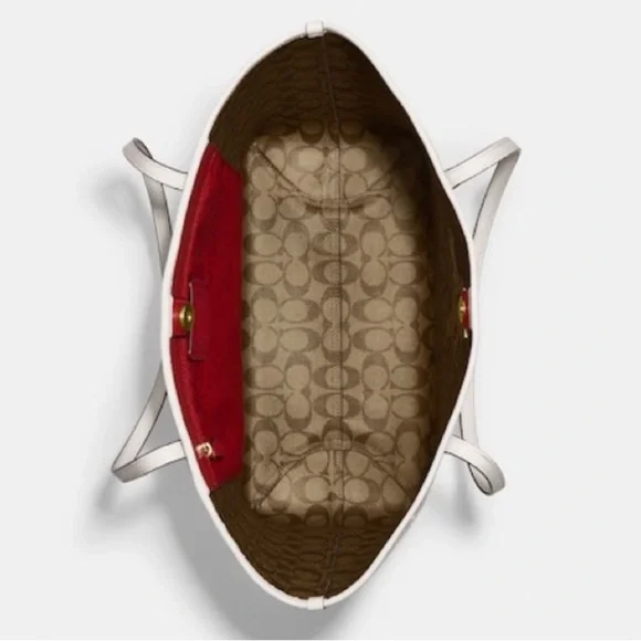 NET Coach Disney X Cruella & 101 Dalmatian Leather Tote. - Picture 10 of 10